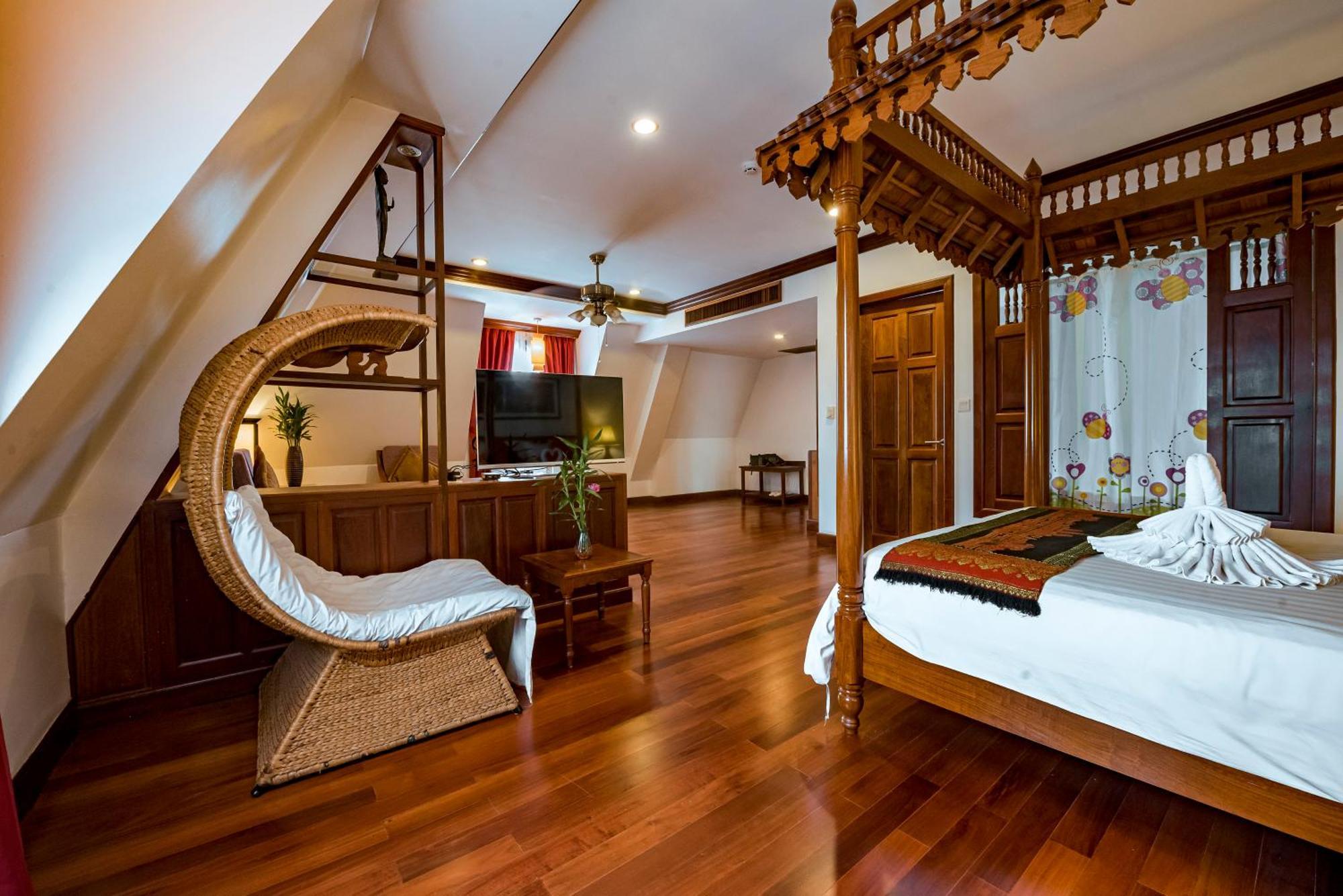 The Suite By Royal Crown Hotel Siem Reap Exteriör bild